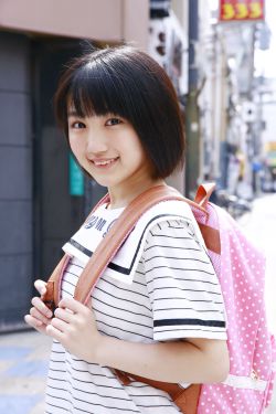 夏露摄像头强制窥探